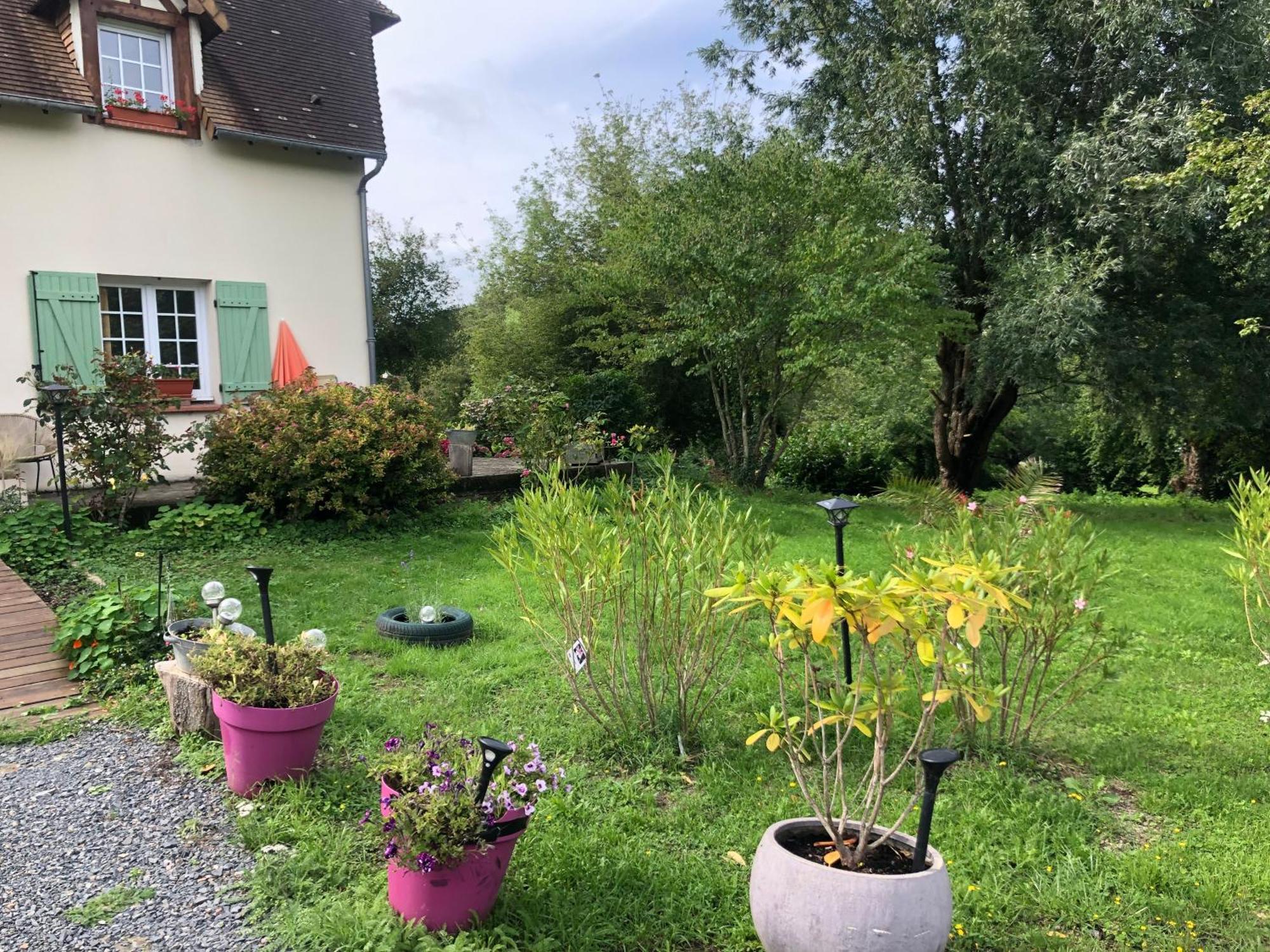 Belle Chambre Double Orange Tout Bonnement Bien Putot-en-Auge Exterior photo